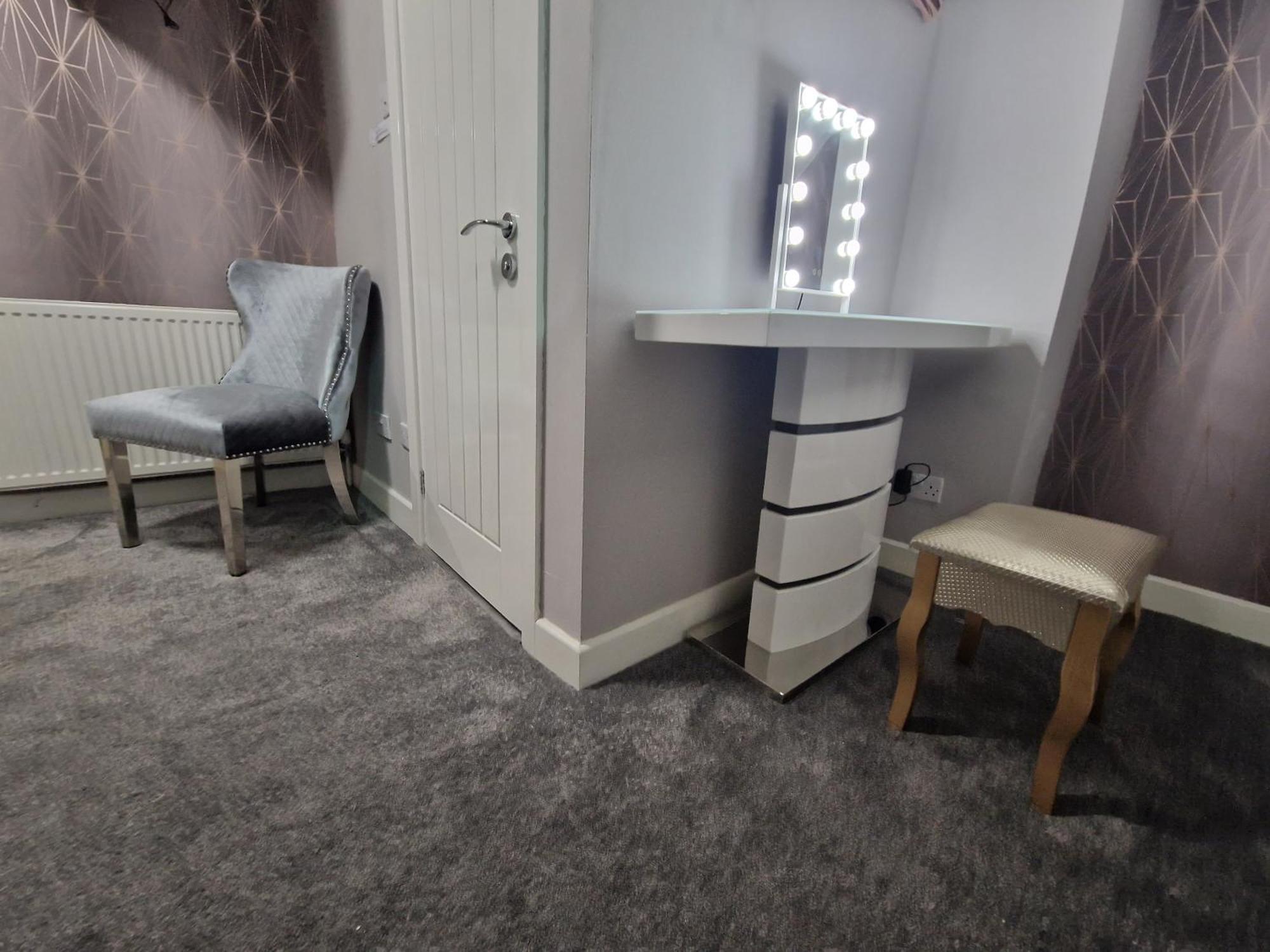 Highfields Living - All Rooms Ensuite- Free Wifi- Free Local Parking 셰필드 외부 사진